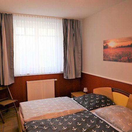 Ferienwohnung Seeblick Waren  Bagian luar foto
