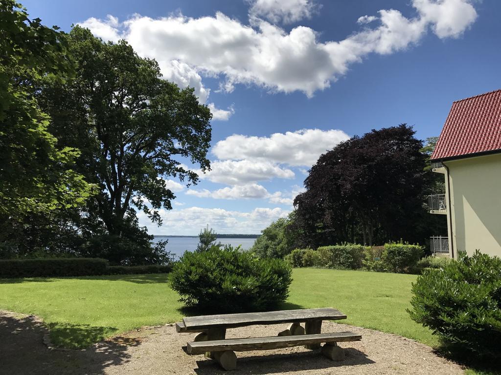 Ferienwohnung Seeblick Waren  Bagian luar foto