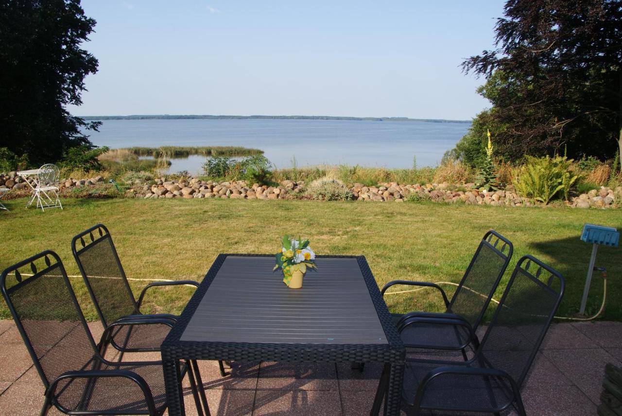 Ferienwohnung Seeblick Waren  Bagian luar foto